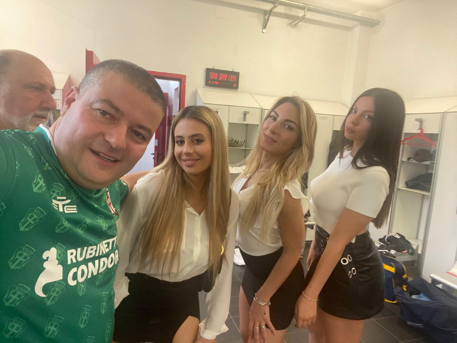 vip4